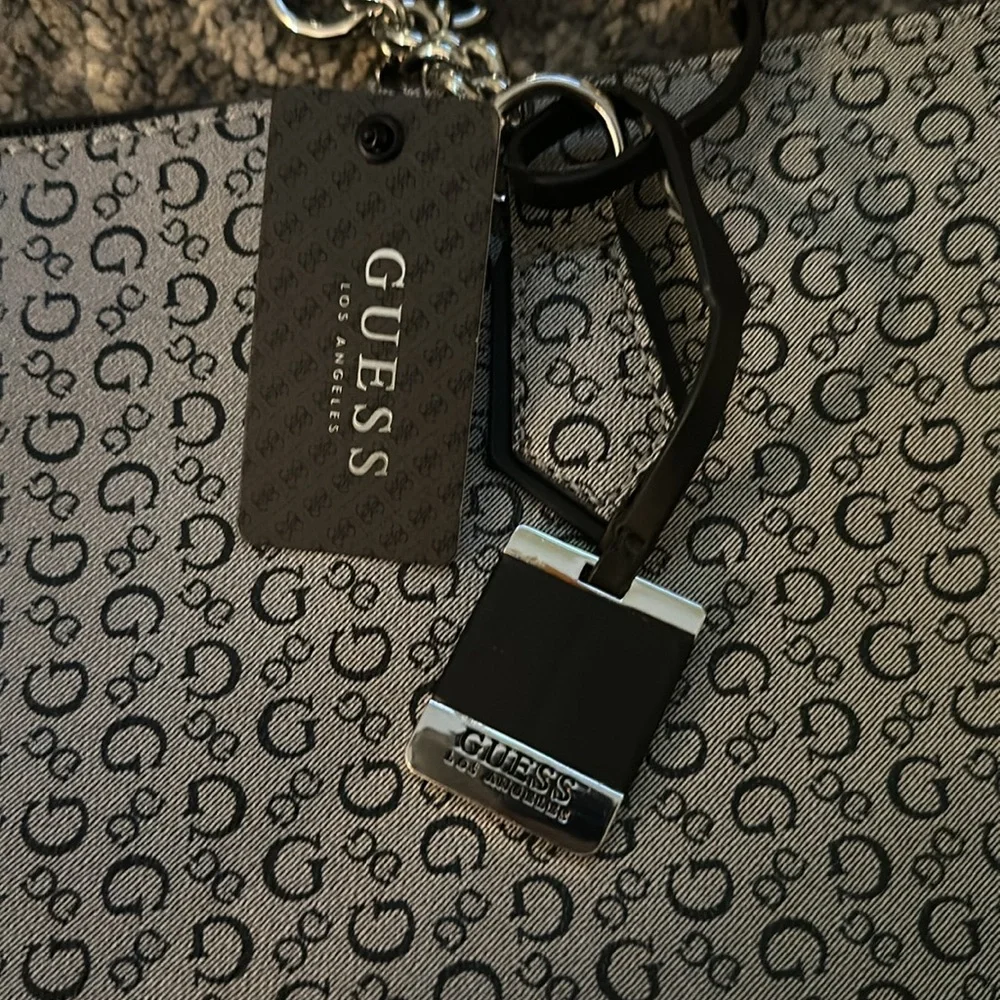 Black and grey Large Guess purse/handbag - Picture 2 of 3